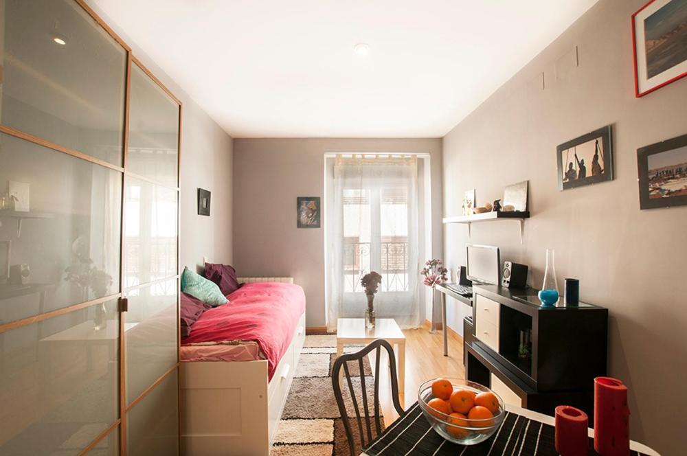 Apartamentos Eloisa Madrid Værelse billede