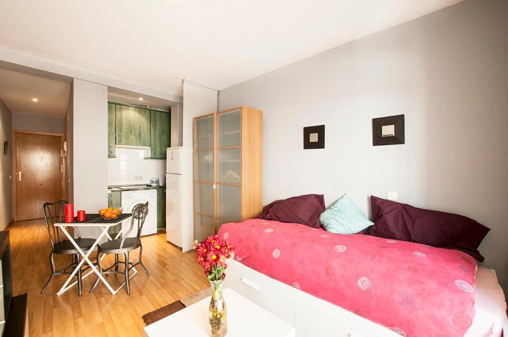 Apartamentos Eloisa Madrid Værelse billede